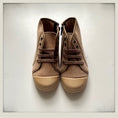 Load image into Gallery viewer, Harvey Sneakers - Taupe