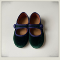 Load image into Gallery viewer, Amelia Shoes - Green

