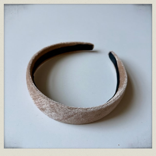 Velvet Hairband - Nougat