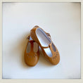 Load image into Gallery viewer, Charlotte Shoes - Caramel
